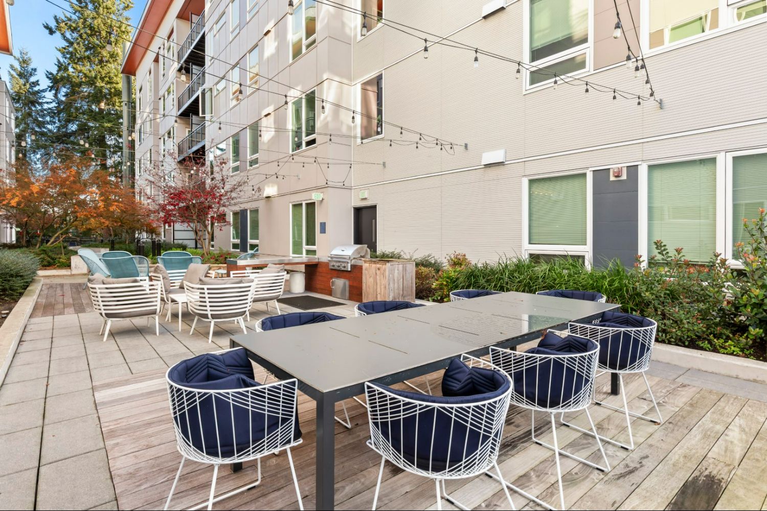Courtyard Tables