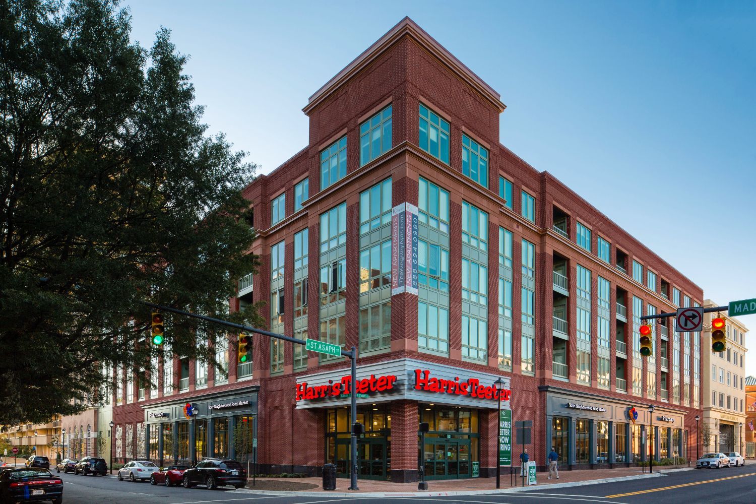 Convenient shopping, dining and entertainment just minutes away