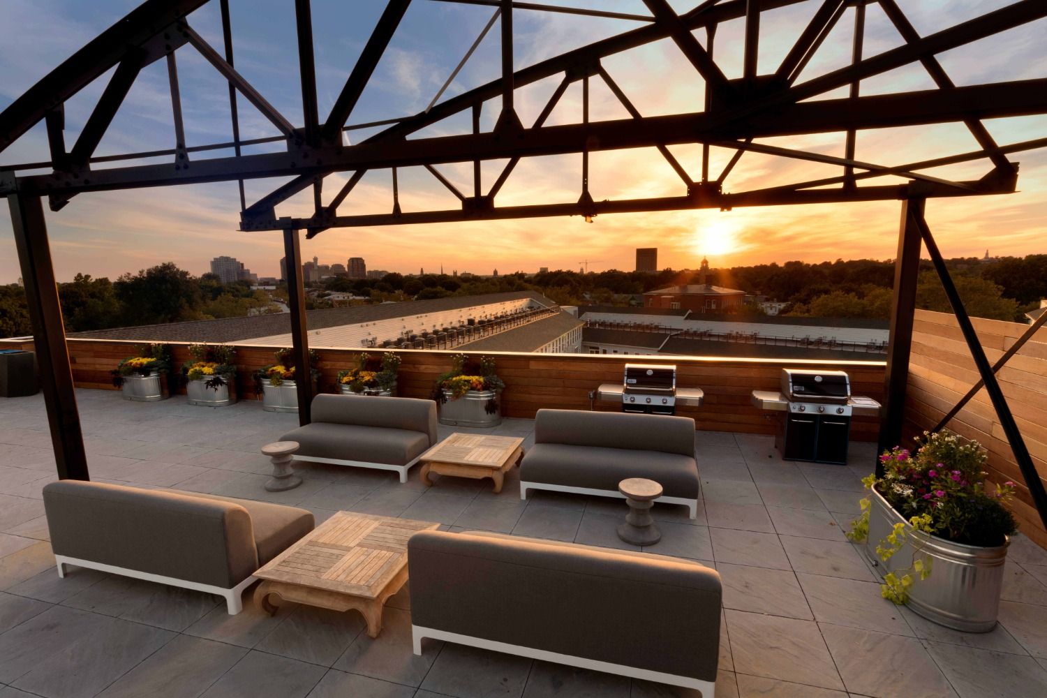 Exterior Amenity 2