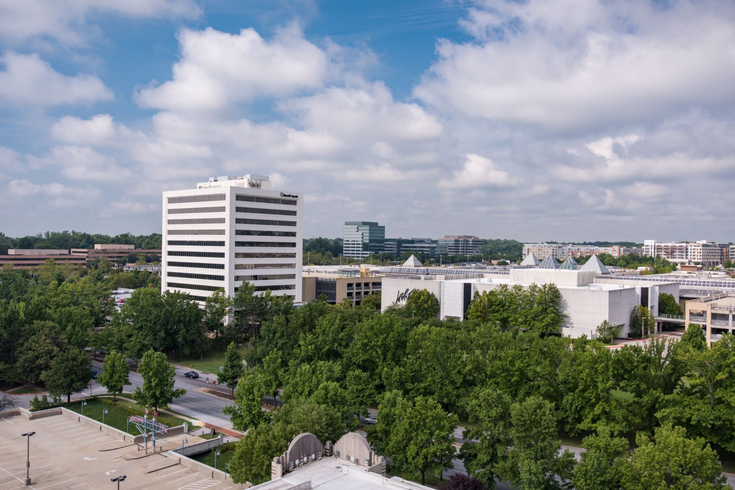 COLUMBIA MALL