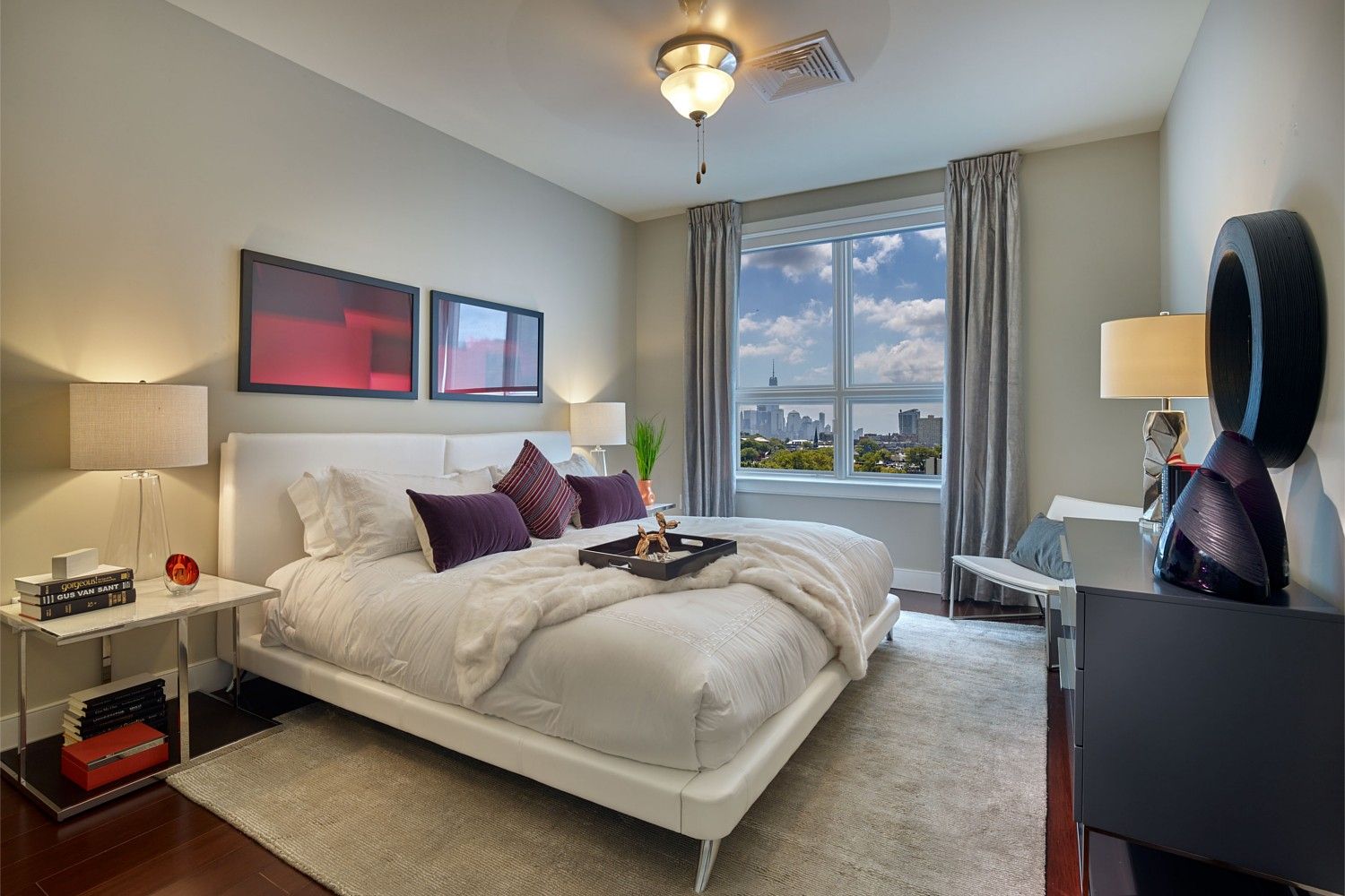 Model Bedroom
