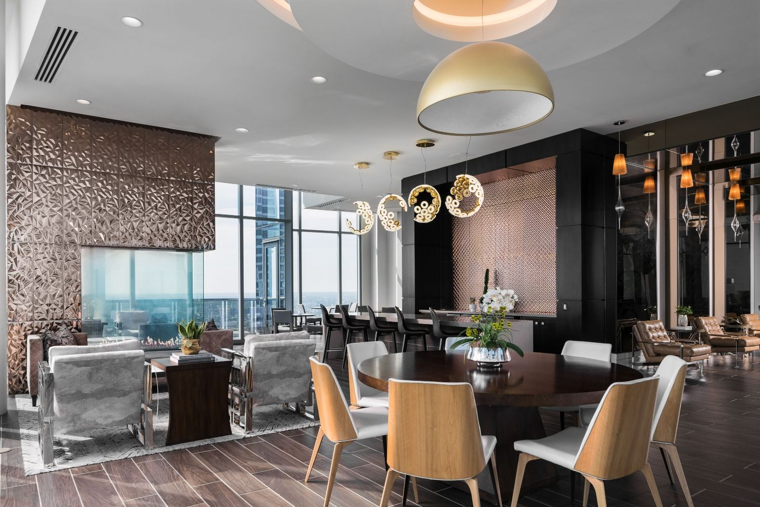 Alto Lounge