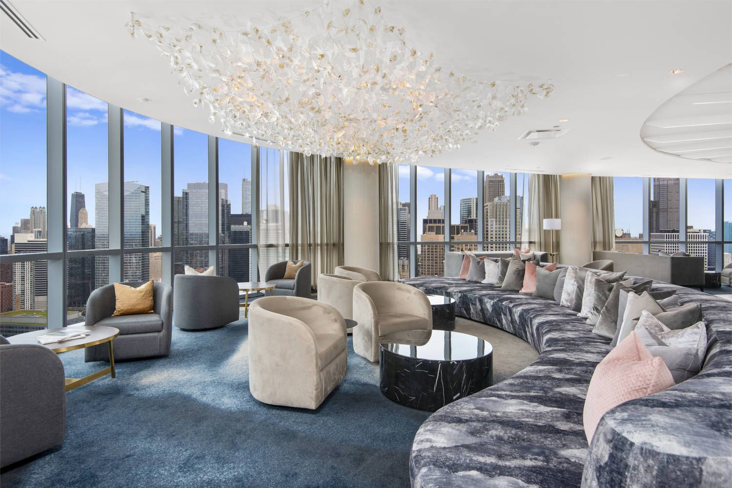 Sky Lounge