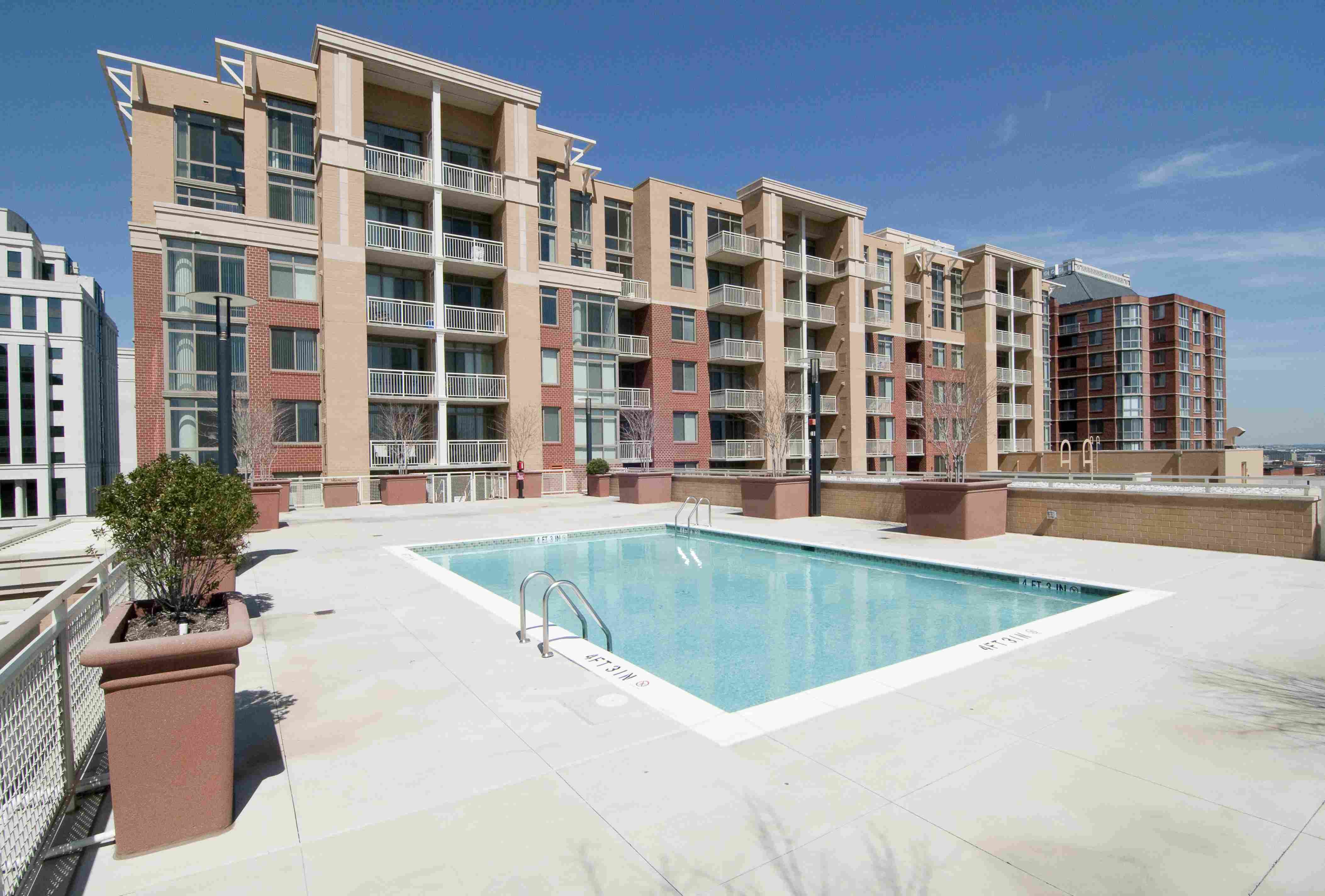 The Palatine Apartments 4 of 12