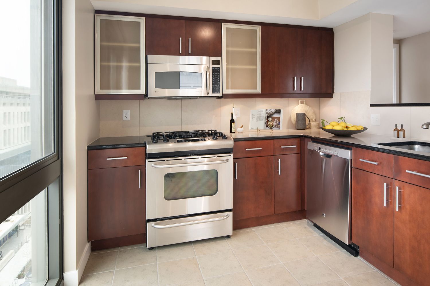 Cook delicious meals with a stunning city view