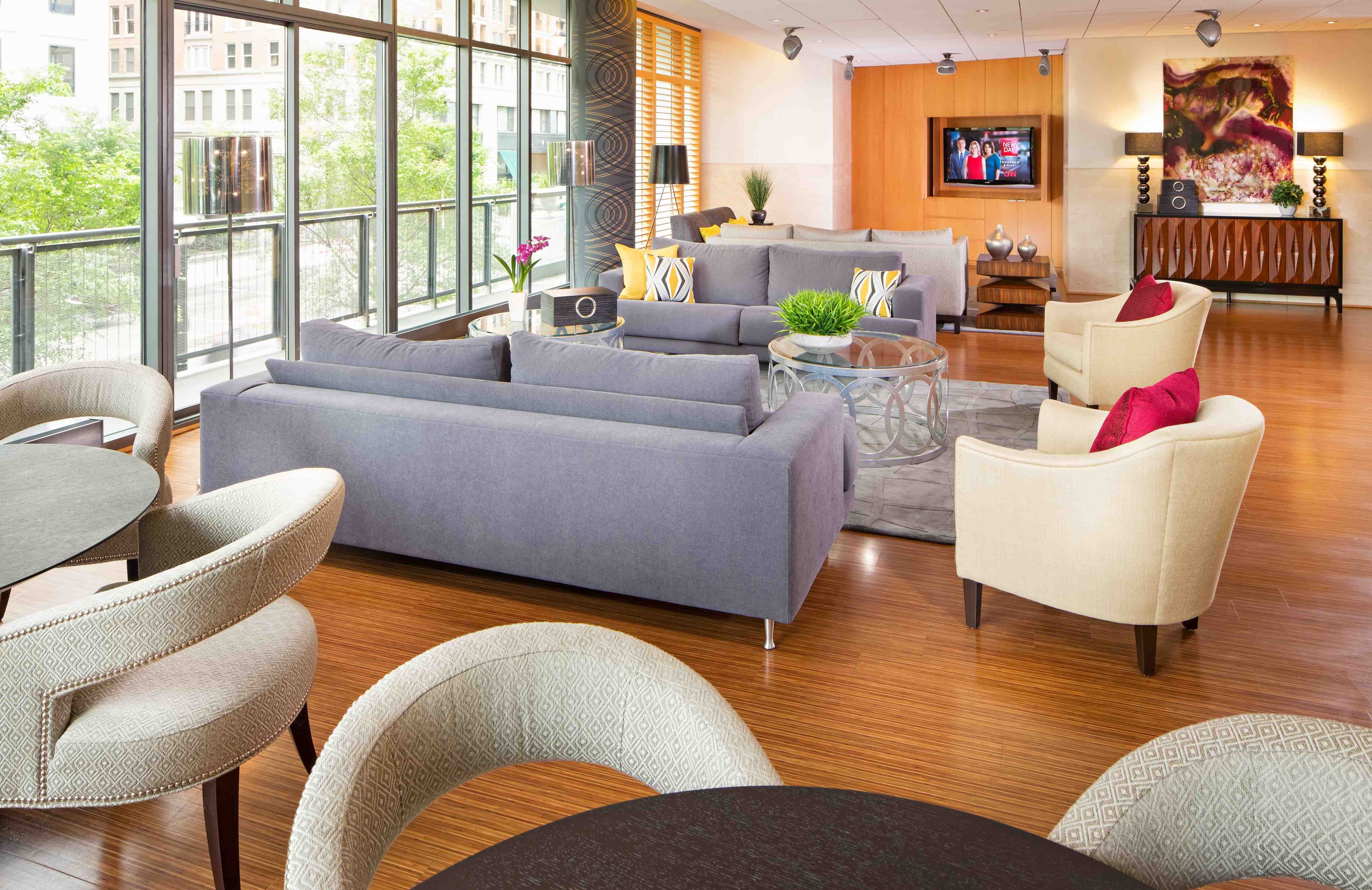 Lounge 1