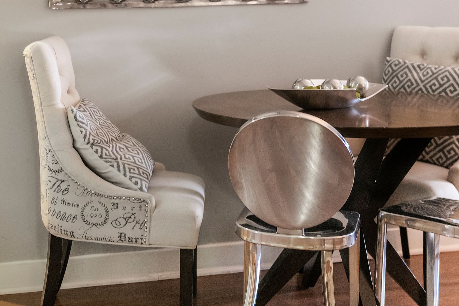 Enjoy your meals in your future home at the Lexington.