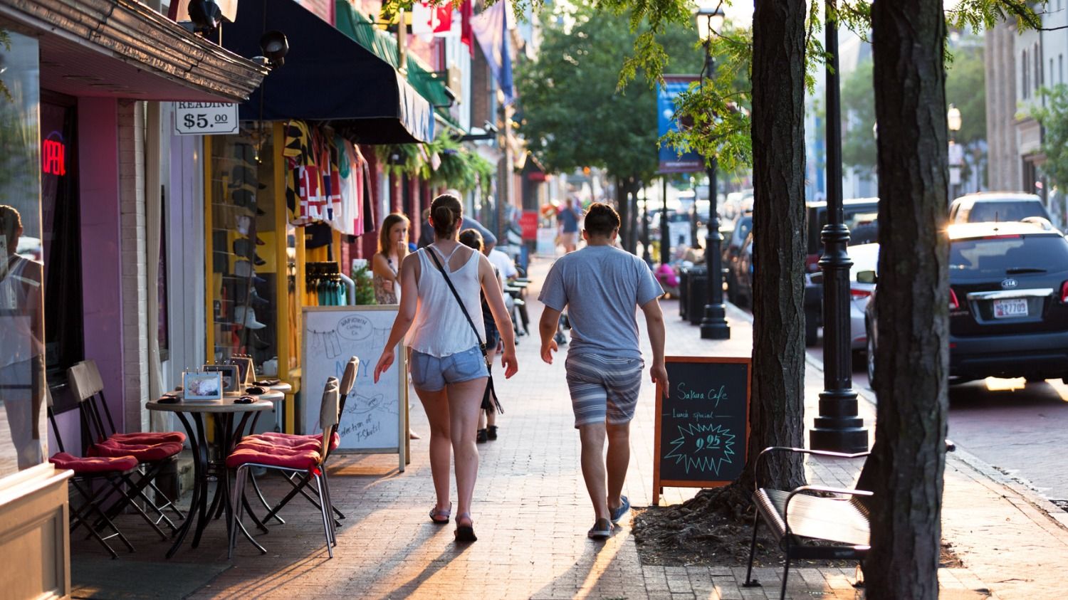 Photo of neighborhood