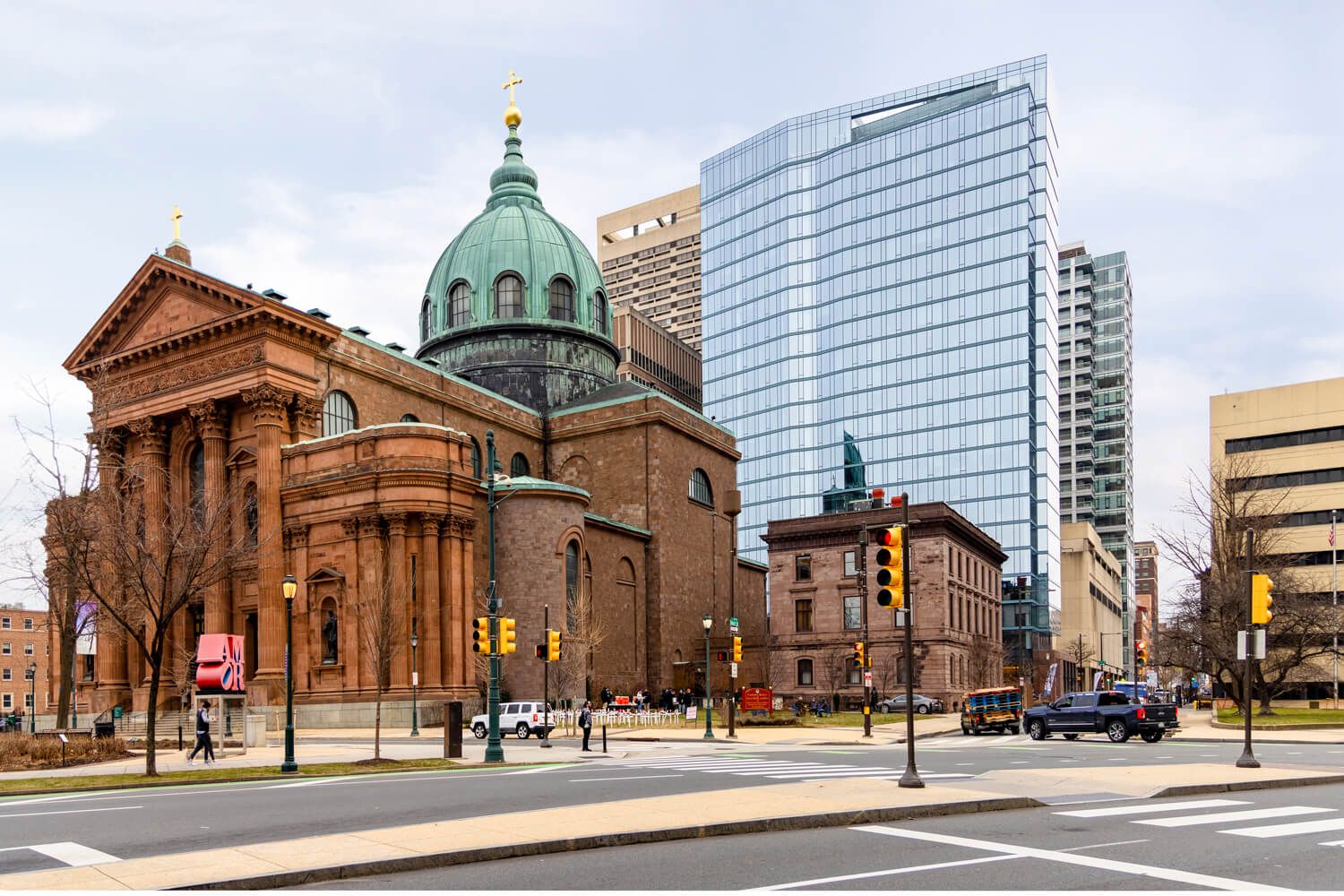 Enjoy life along a European-style boulevard with parks, museums, venues, and iconic cultural institutions just beyond your door