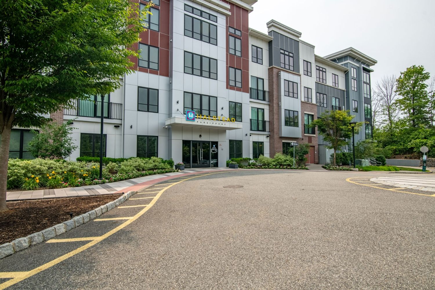 Halstead Parsippany Building