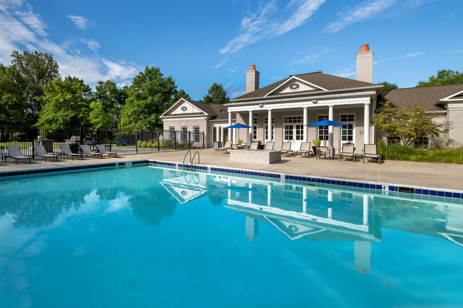 Alvista Bowie community pool