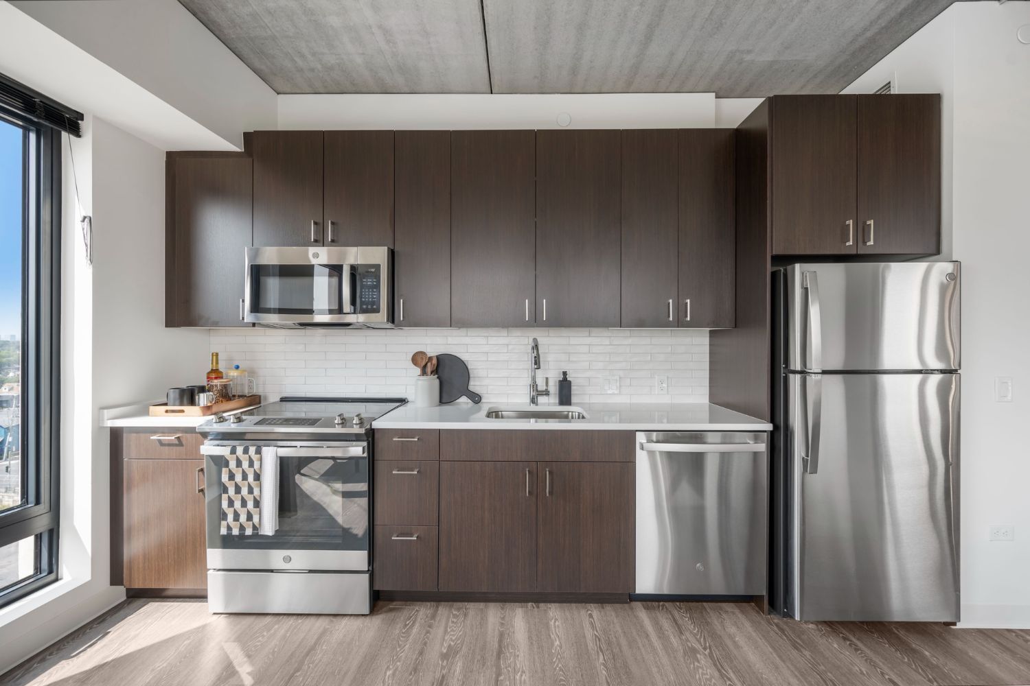Kitchen Features