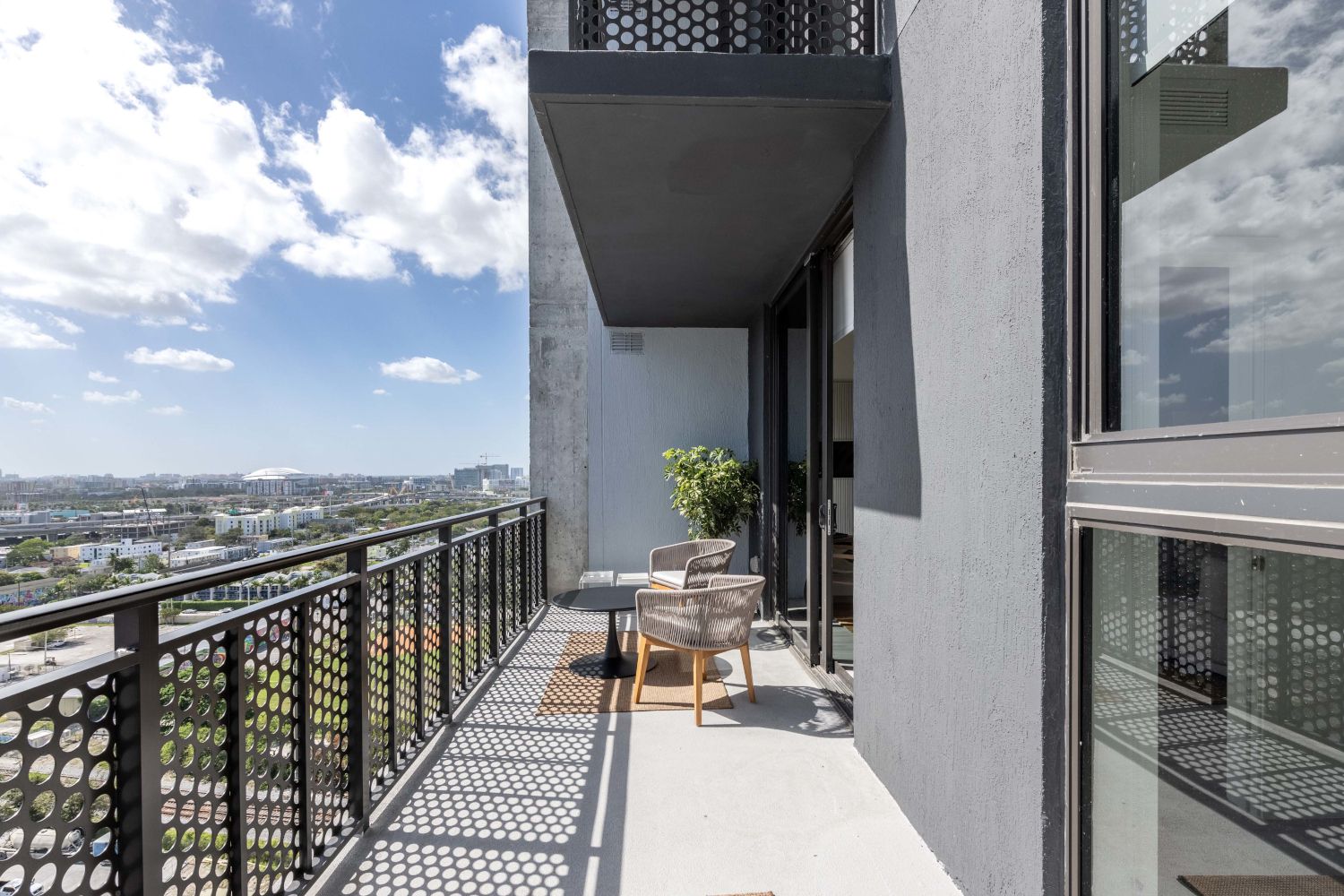 Balcony spaces to extend your living space to the outdoors