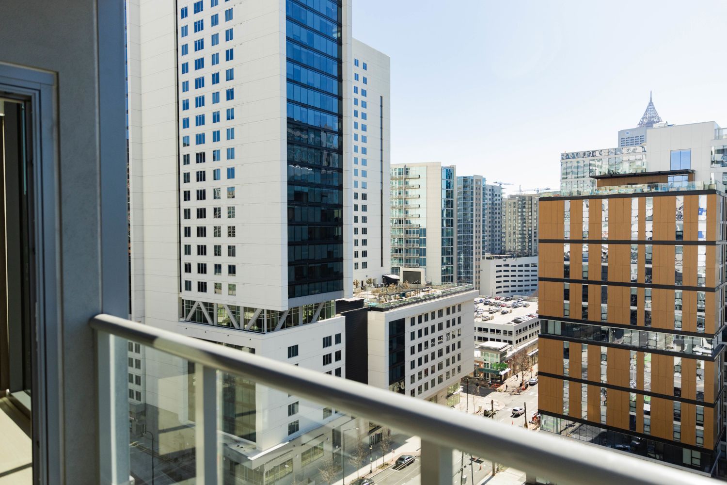 2 Bedroom Floor Plan - Balcony View