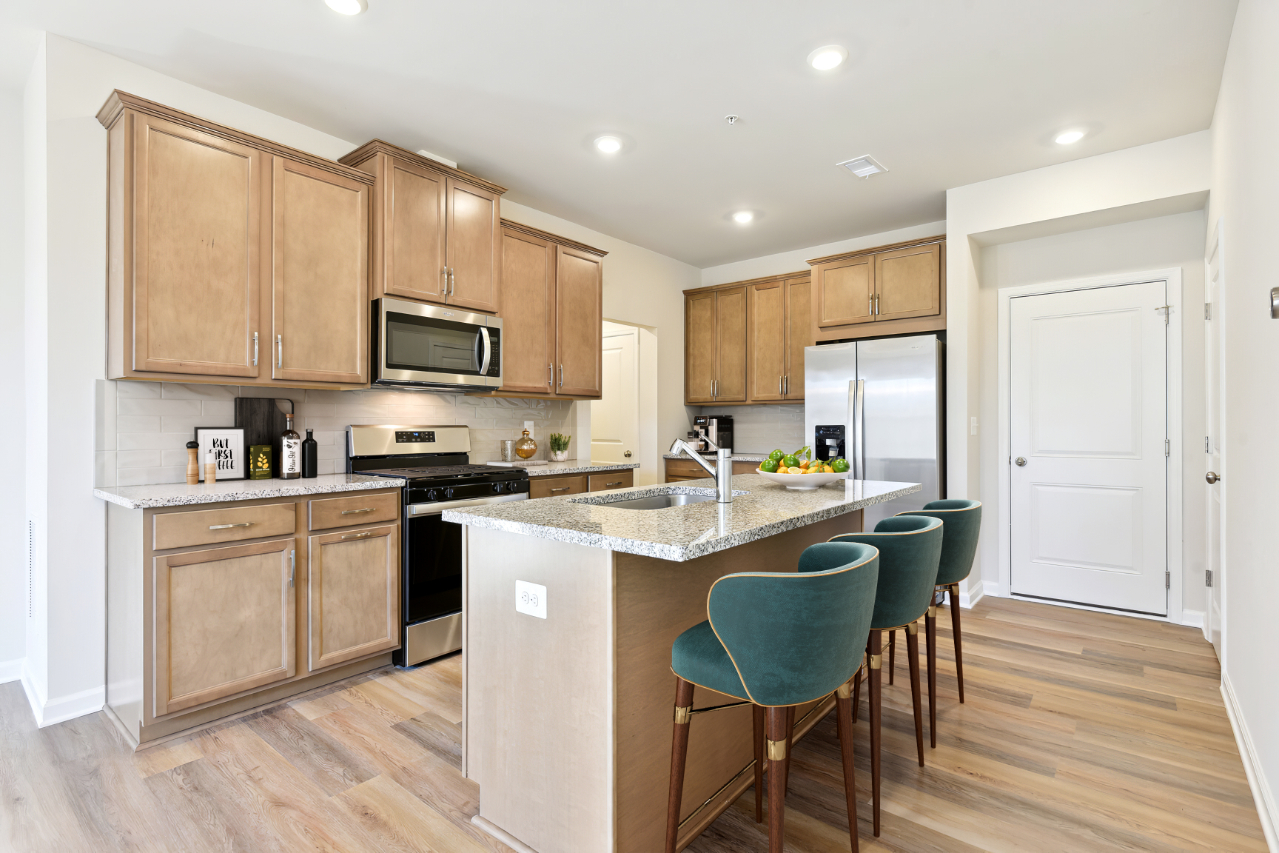 Cityhouse Ashburn Station 3 of 7