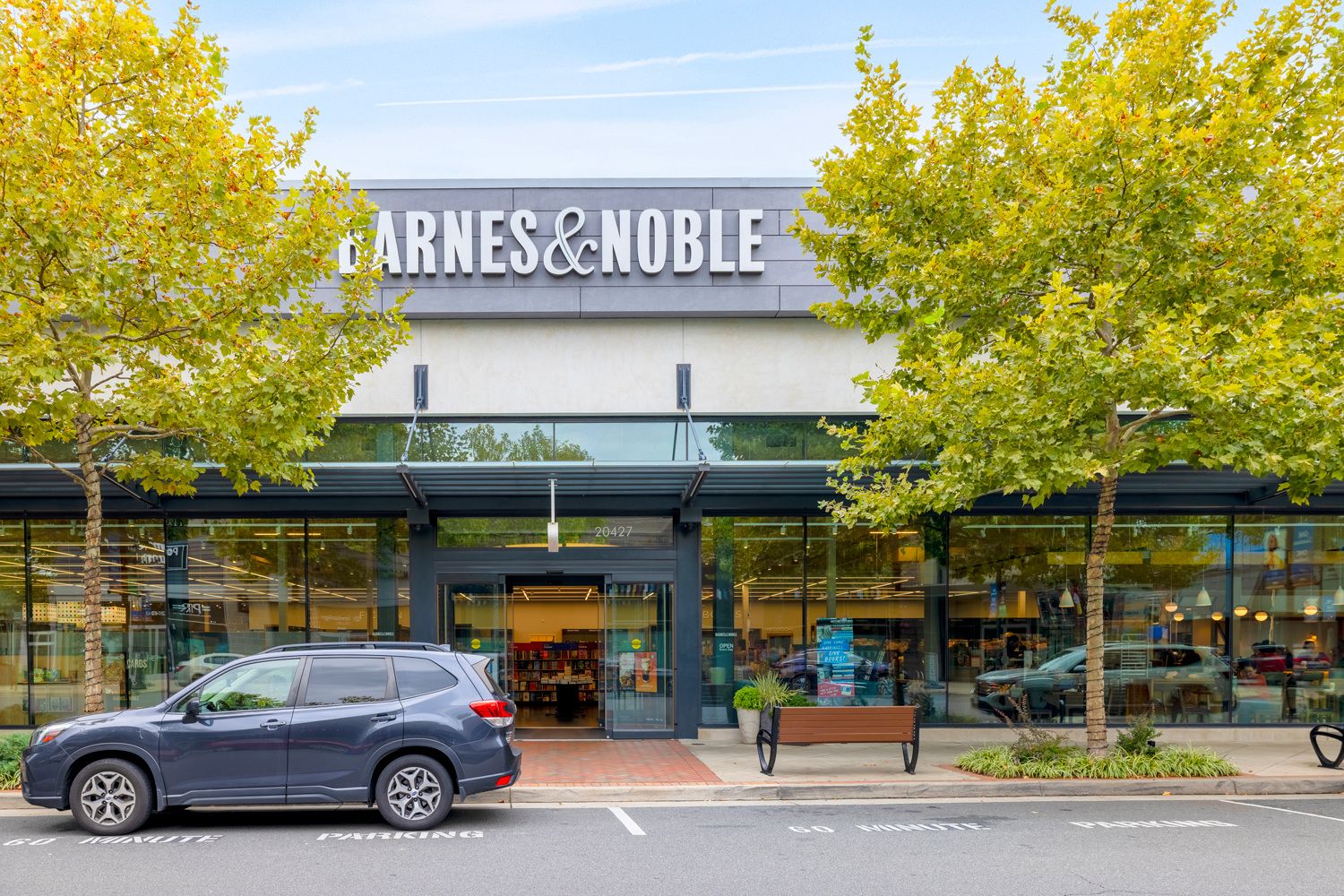 Barnes & Noble