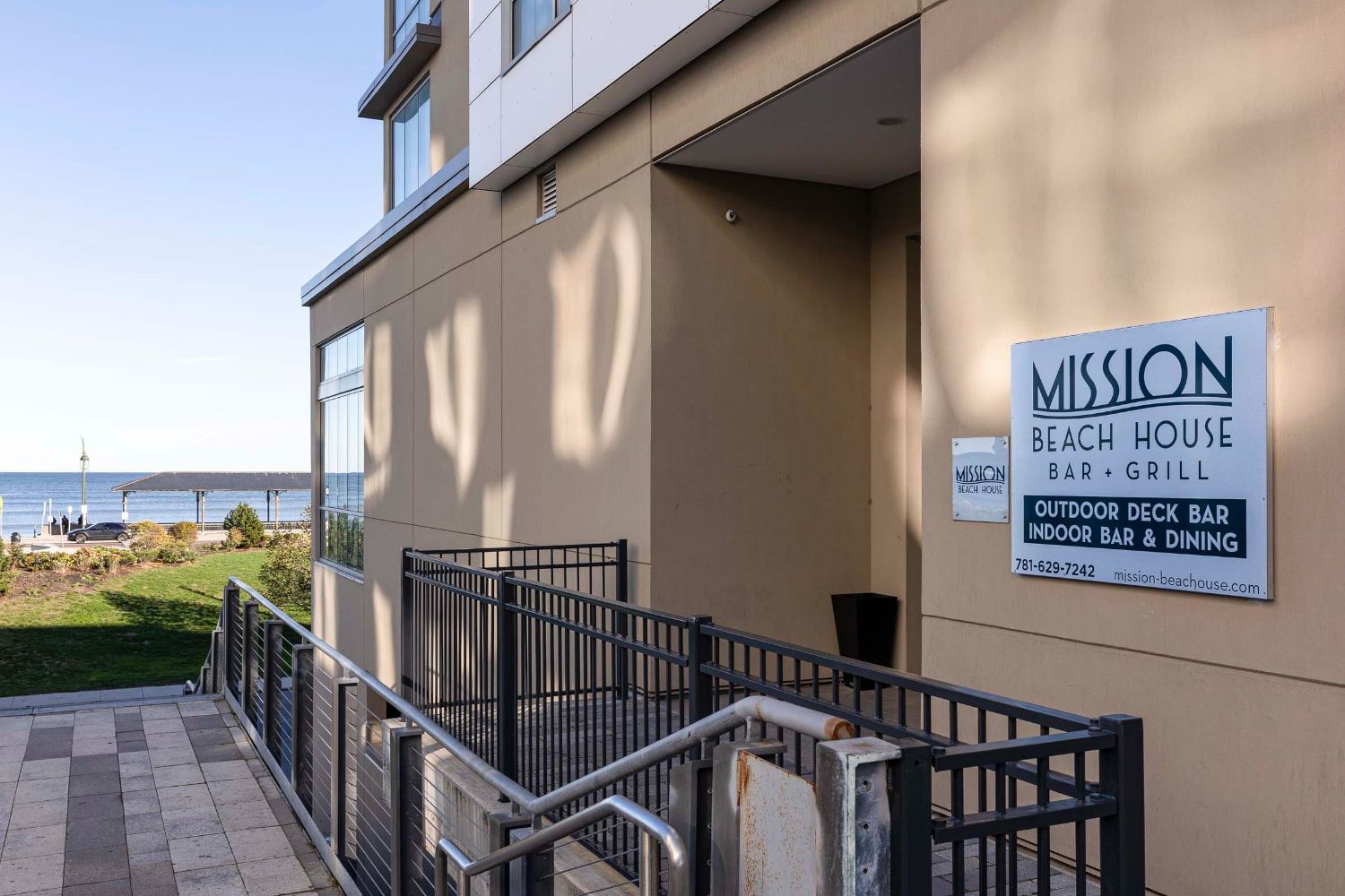 Charming street clock in Revere.