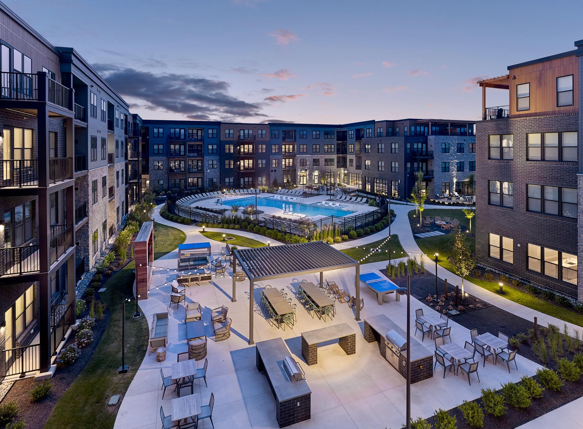 Atlee Square | Luxury Apartments in PA | Bozzuto