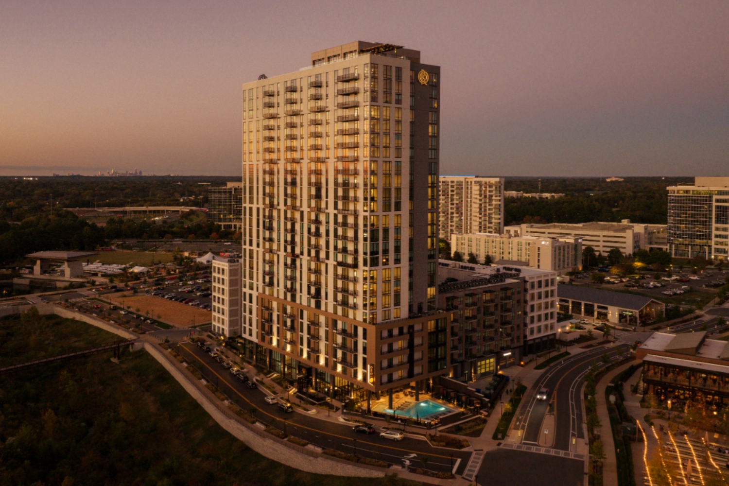 Oro Ballantyne Exterior