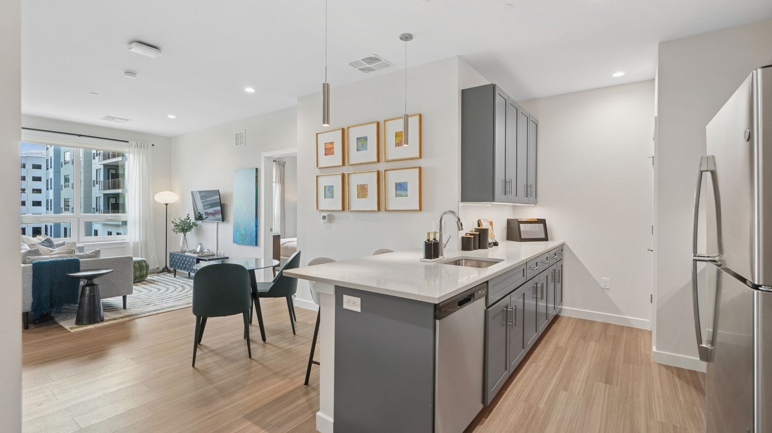 Embark_LuxuryCommunityApartments_Kitchen_EastOrangeNJ