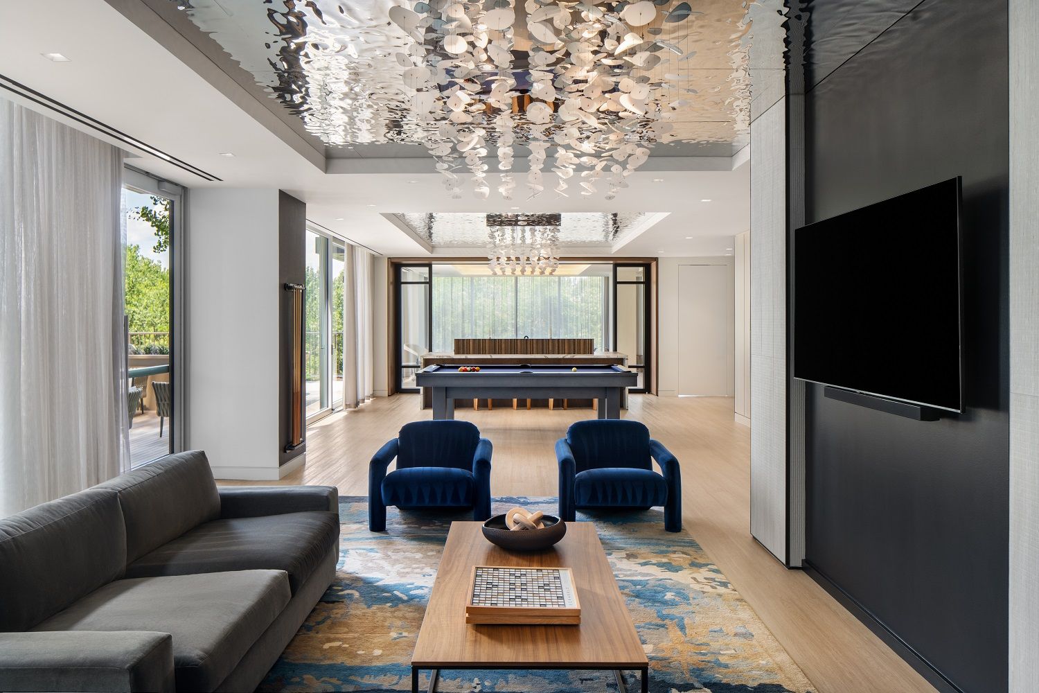 Lounge Couches
