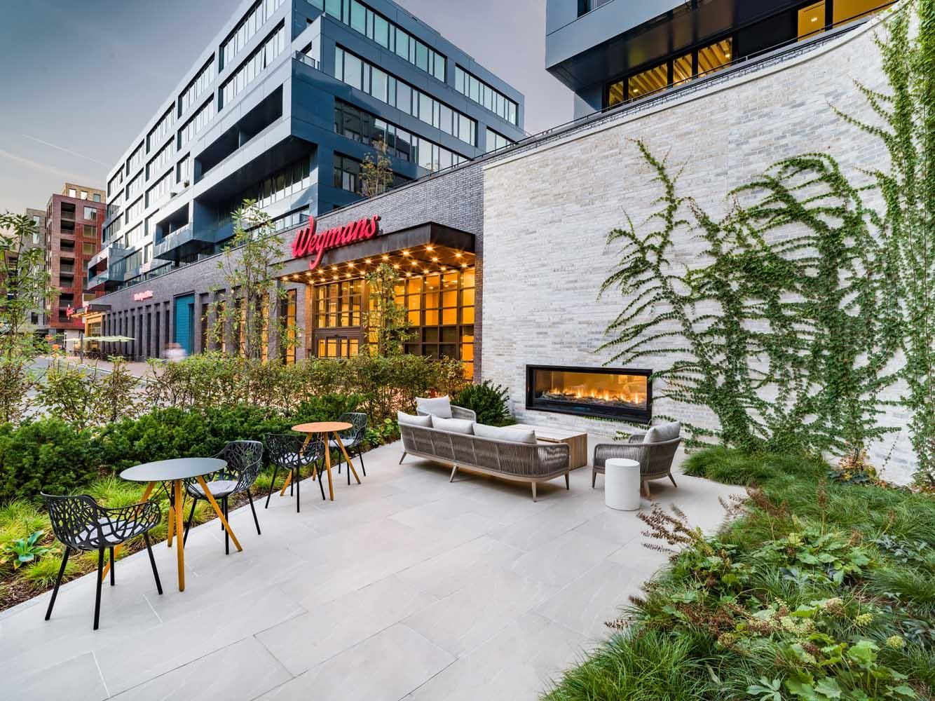 Wegmans outdoor seating