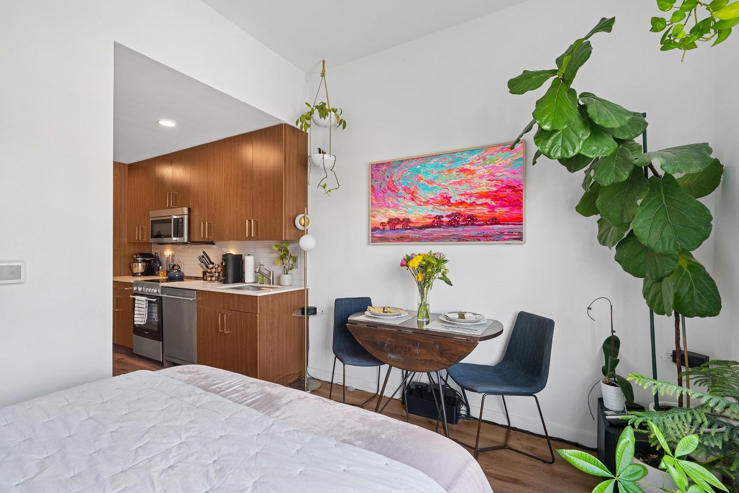 The perfect spot for intimate dinners or casual coffee mornings