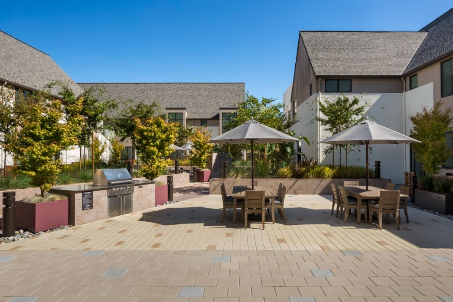 FieldHouse Courtyard