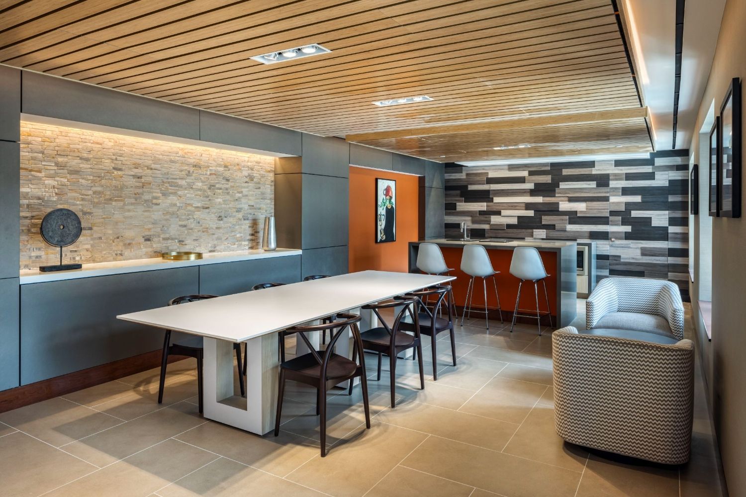 Clubroom dining area