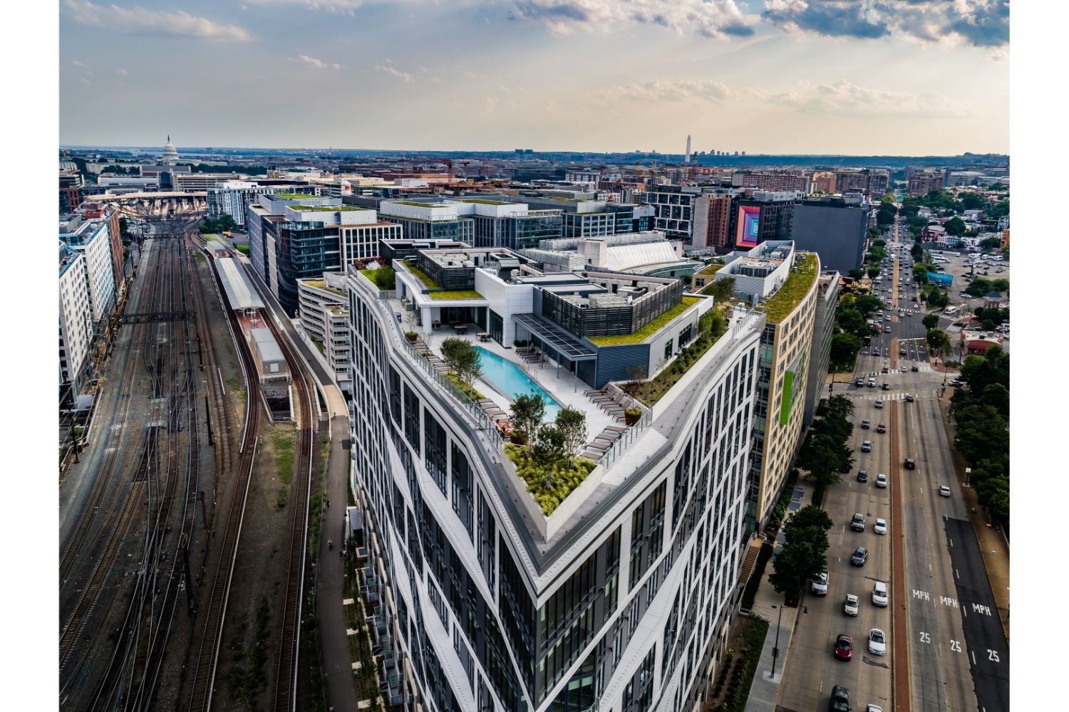 A bird's-eye view of city attractions at your fingertips