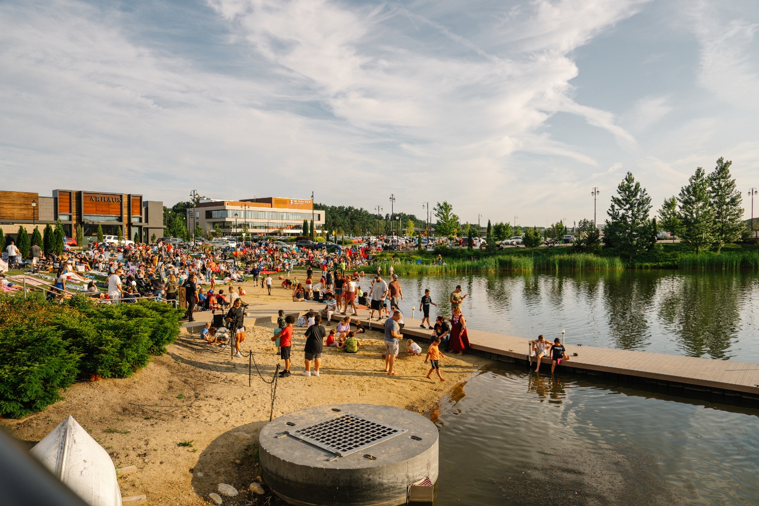 Epicurean_LuxuryCommunity_Amenities_Neighborhood_TuscanVillage