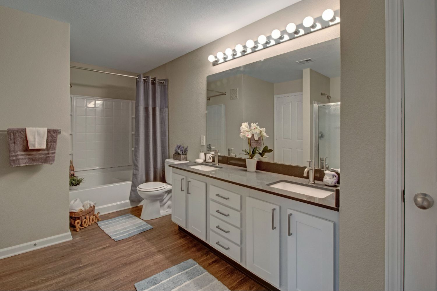 Bathroom Vanity