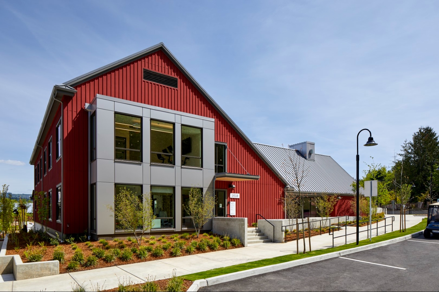 Exterior view of Anthology apartments in Issaquah Washington