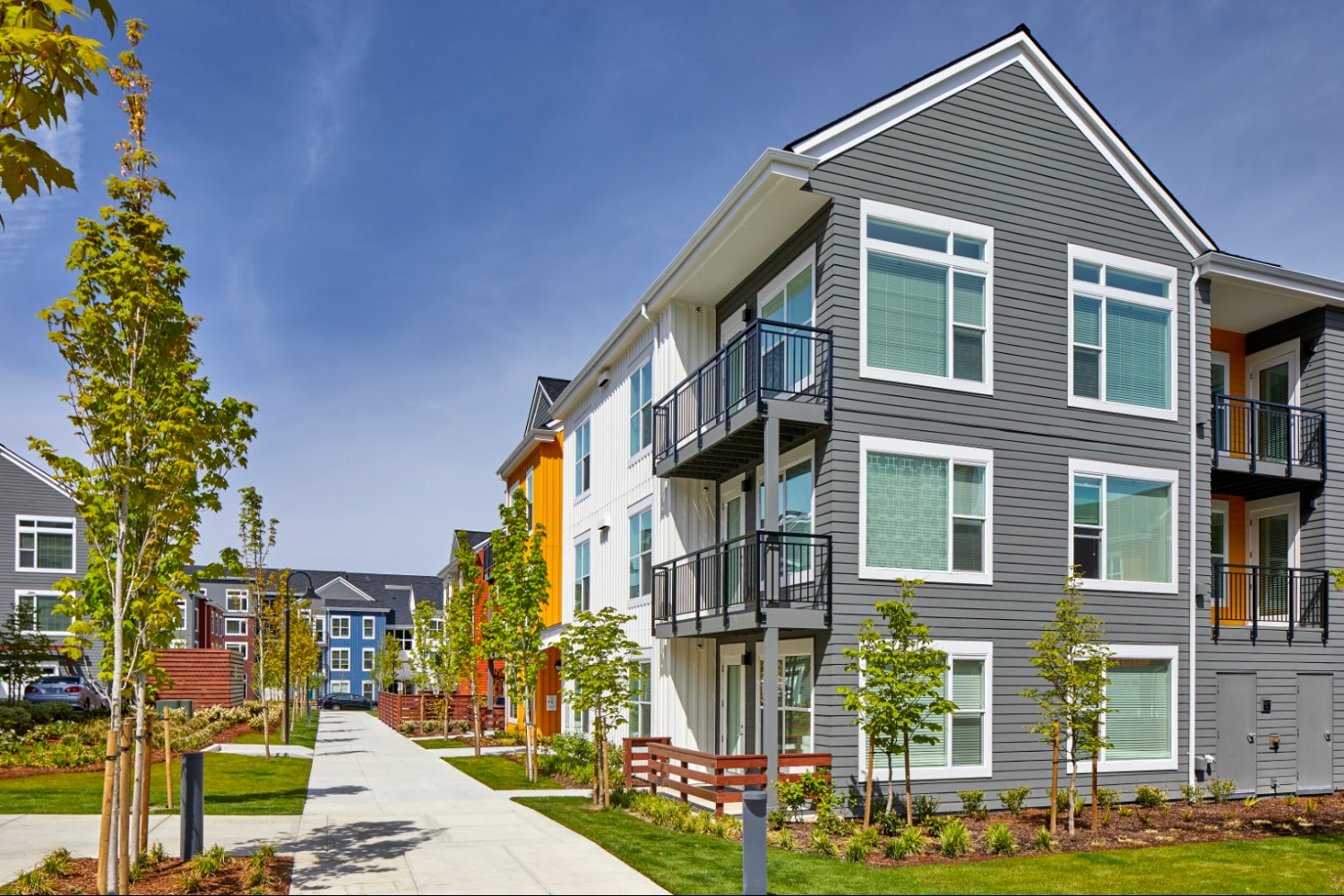 Exterior view of Anthology apartments in Issaquah Washington