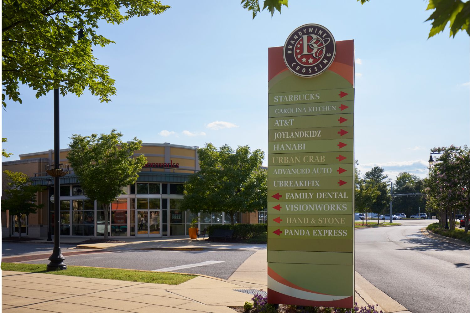 Brandywine Crossing shopping center near Alexan Brandywine in Brandywine, MD.