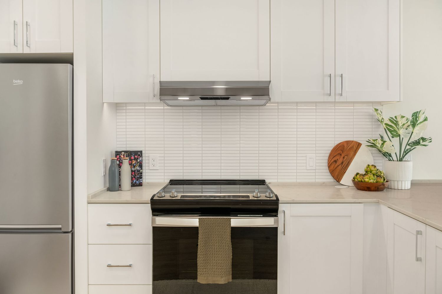 Kitchen Stove White