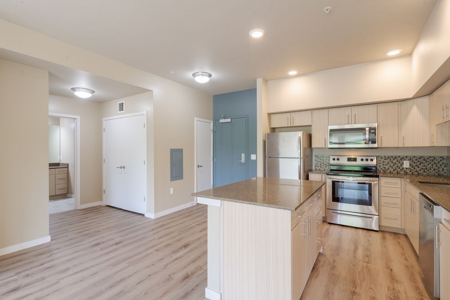 South Block Apartments 3 of 8